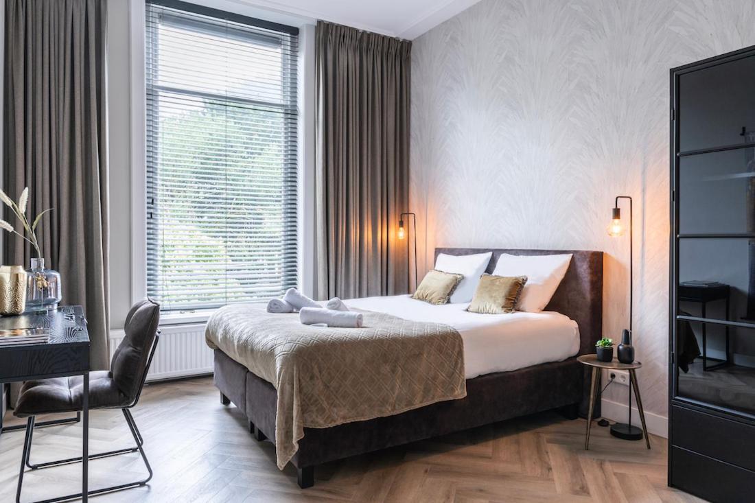 Xxl Loft With Bath Located Stadsvilla 提耳堡 外观 照片