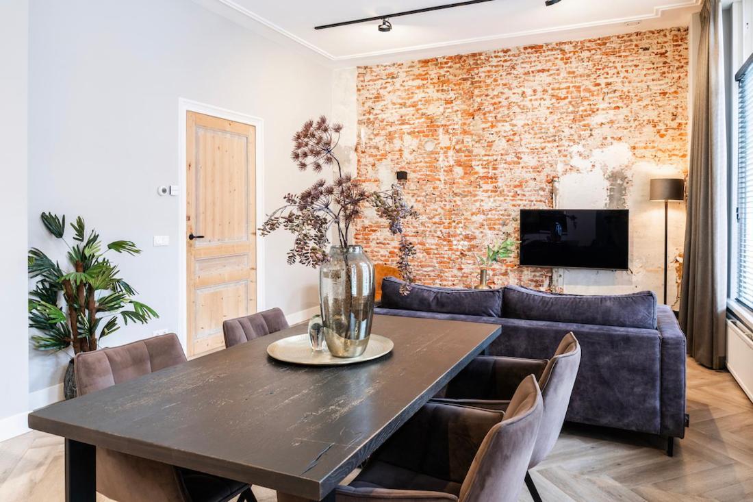 Xxl Loft With Bath Located Stadsvilla 提耳堡 外观 照片